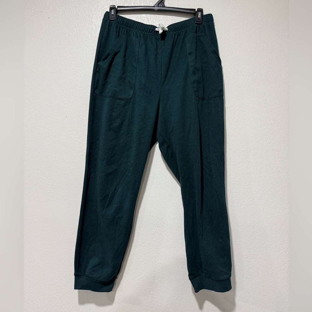 Two piece set Women’s comfy matching set. Dark blue green. With white buttons - Picture 2 of 6